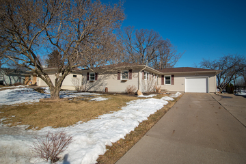 Photo for listing 123