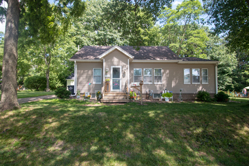 Photo for listing 151